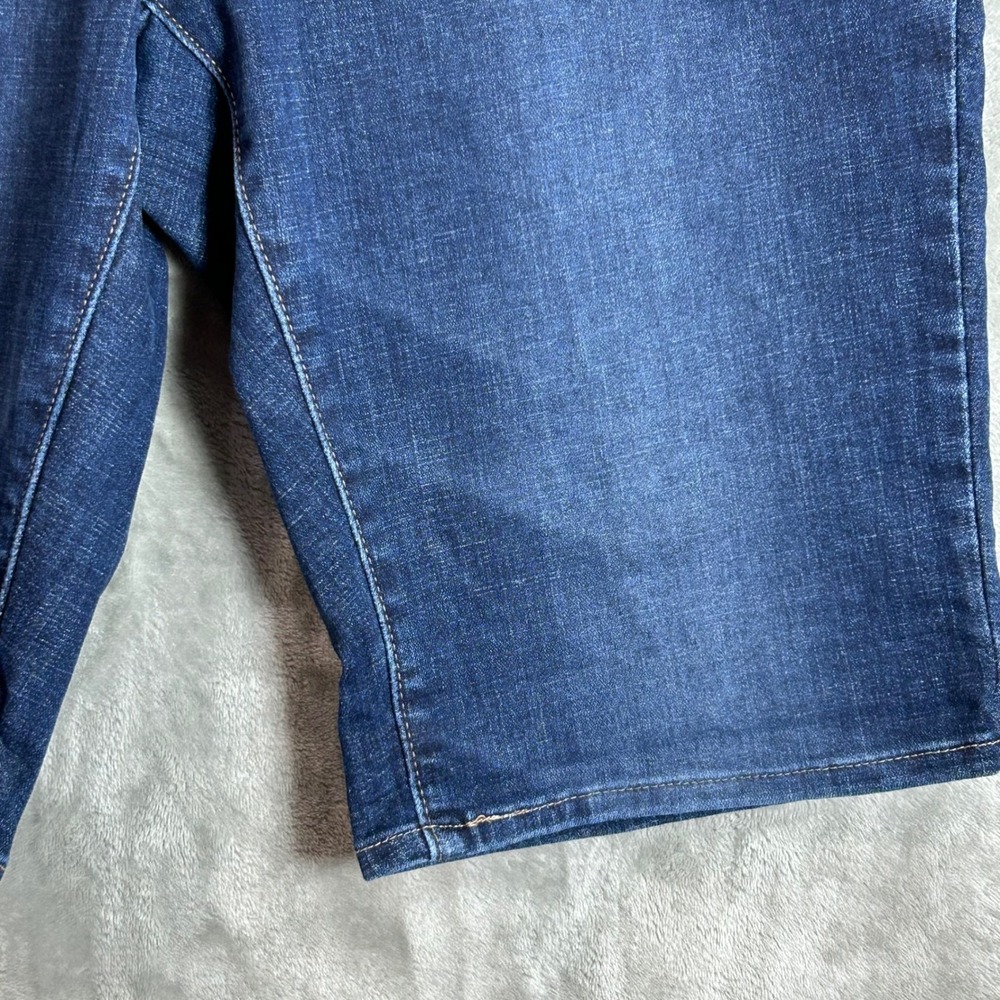 Levis Bermuda Shorts Womens 31 Dark Wash Blue Denim Stretch Mid Rise Casual - Picture 3 of 10